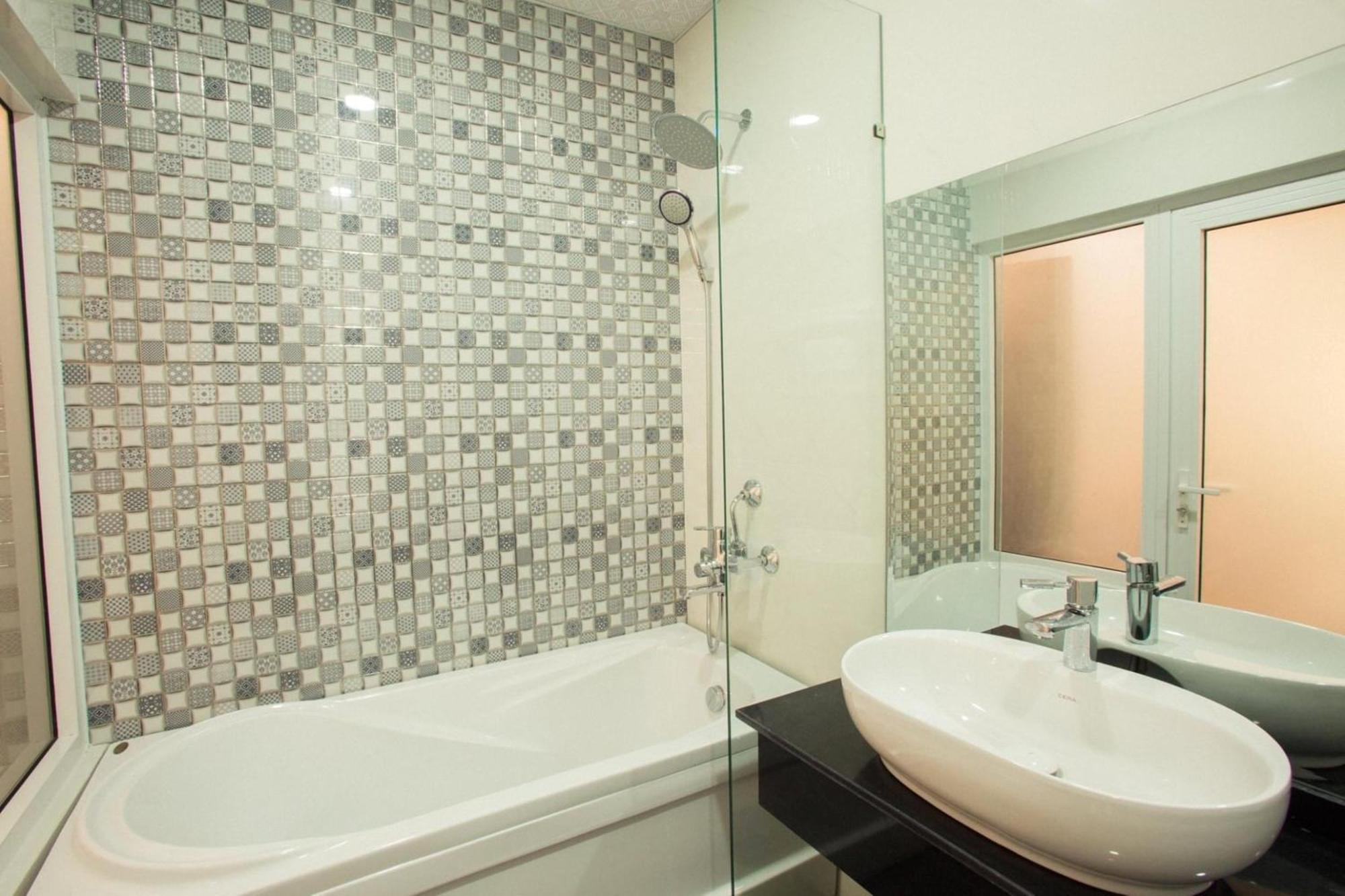 Selima Hotel Куи Нхон Екстериор снимка